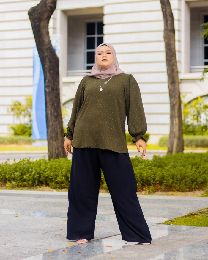 Felly Swiss Dotted Top (Army Green)